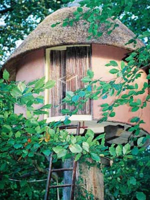 Close up of the doors showing the split hazel sticks.